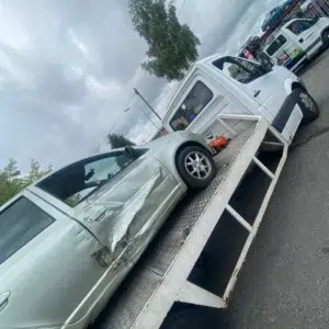 emergency towing of a car